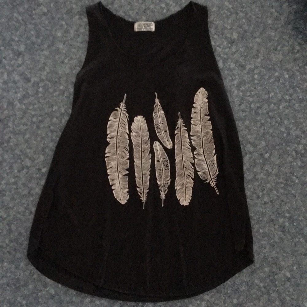 Black tank top with feather design